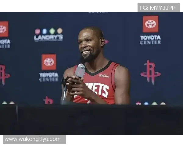 杜兰特谈火箭新赛季压力期待球队在聚光灯下展现实力