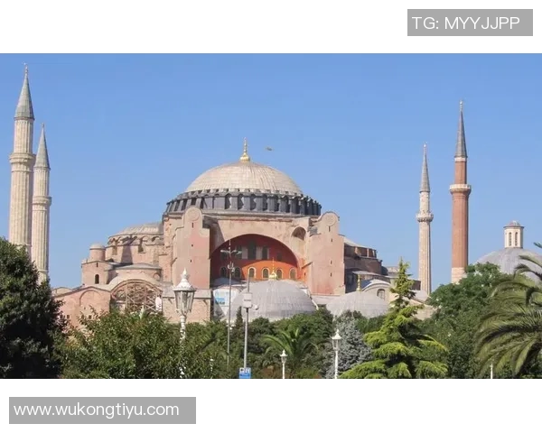 西足协调查塞维利亚球迷侮辱王后索菲亚事件引发关注